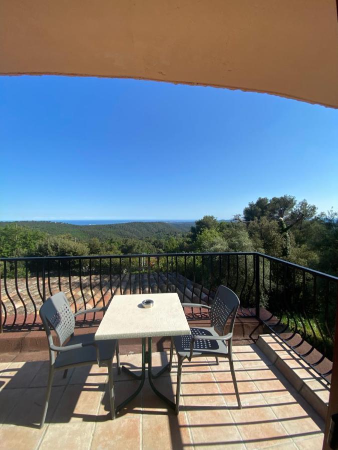 Les Belles Terrasses Hotell Tourrettes-sur-Loup Eksteriør bilde