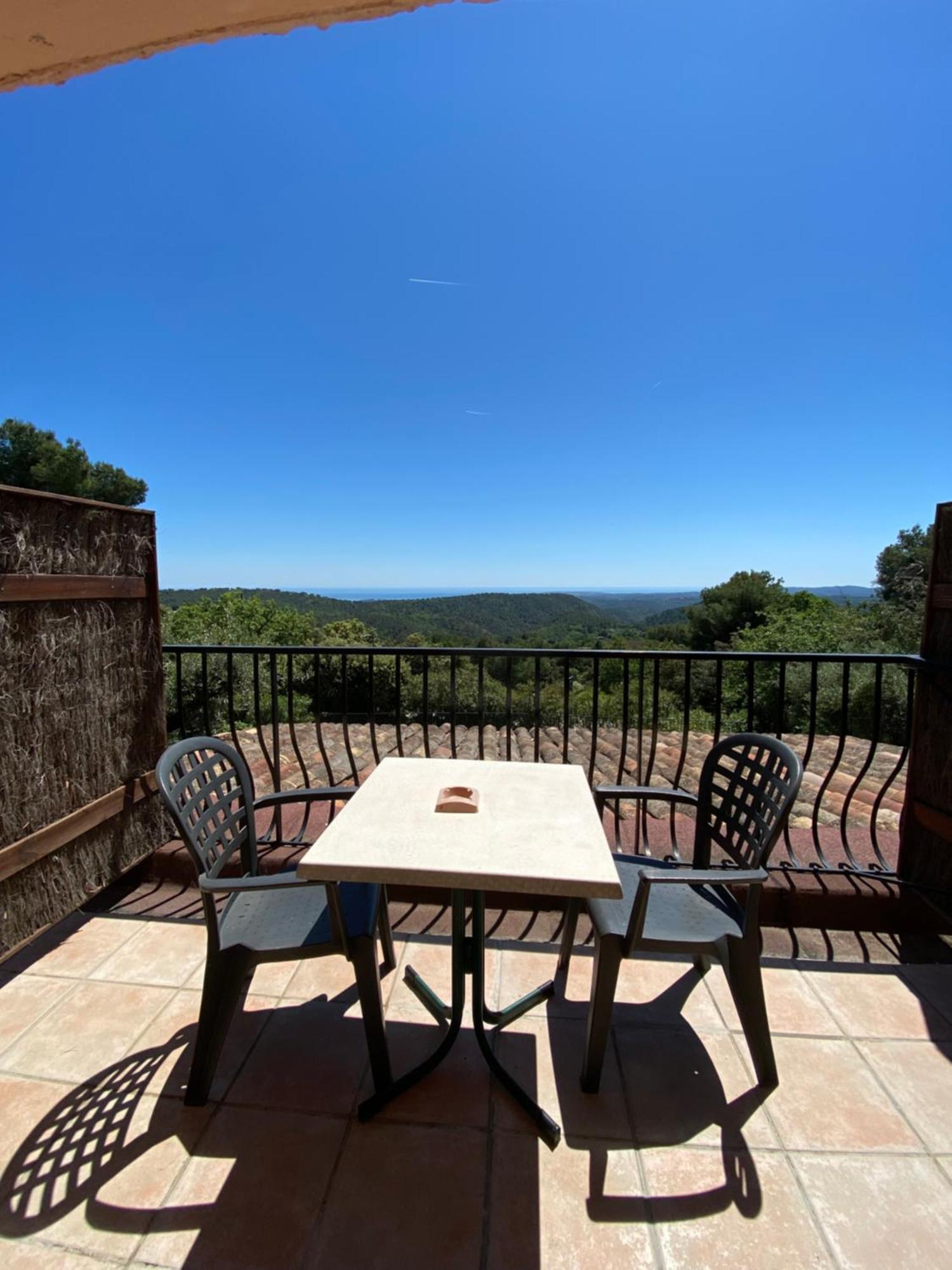 Les Belles Terrasses Hotell Tourrettes-sur-Loup Eksteriør bilde